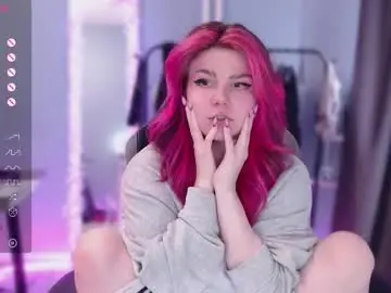 Chaturbate Sex Cam of makelovenotwarbitchess