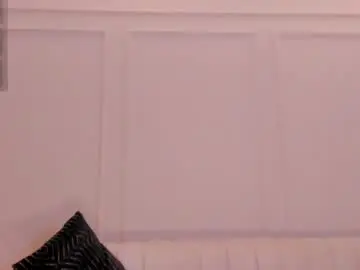 Chaturbate Watch Live Sex Cams of zoearmstrong