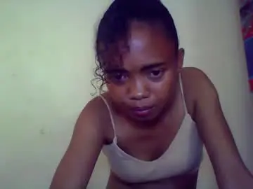 Chaturbate Free Porn Cam of kamillah69