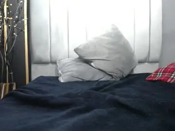 Chaturbate Live Sex Cam of nancy_blonde