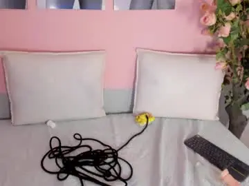 Chaturbate Watch Live Sex Cams of almendra_rodriguez