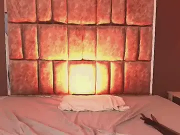 Chaturbate Live Sex Cam of ari_sunshine