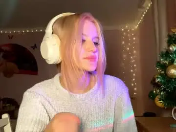 Chaturbate Best live sex cam show of bebravee