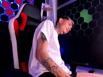 Chaturbate Adult Webcam of max_hader