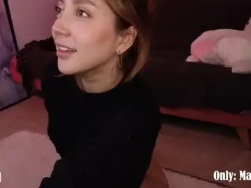 Chaturbate Free Porn Cam of maxine_8