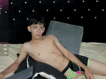 Chaturbate Adult Webcam of sebas_cat