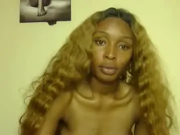 Chaturbate Nude Webcam of thotiana007