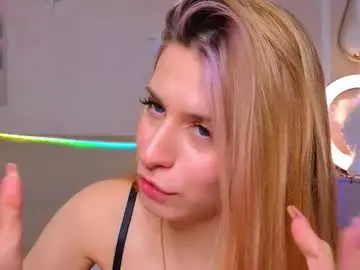 Chaturbate Live Sex of helgasimmons