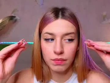 Chaturbate Adult Webcams of helgasimmons