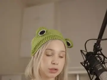 Chaturbate Adult Webcam of jennyplaudis_