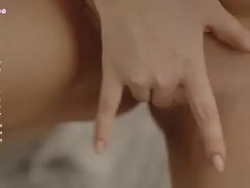 Chaturbate Watch Live Sex Cams of jennyplaudis_