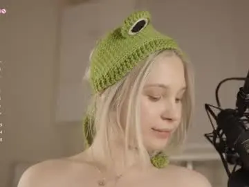 Chaturbate Free Live Porn of jennyplaudis_