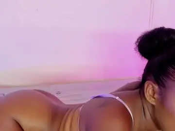 Chaturbate Live Porn of wizycandy_1