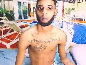 Chaturbate Live Sex Cam of charmingindian01