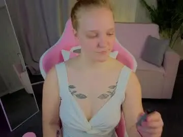Chaturbate Sex Cam of clara_neumann