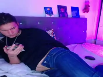 Chaturbate Live Sex of celesteswett