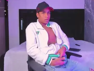 Chaturbate Sex Chat of isaacblack_