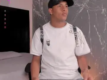 Chaturbate Sex Chat of isaacblack_