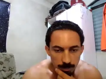 Chaturbate Live Sex Cam of superbigmr
