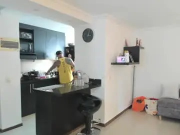 Chaturbate Watch Live Sex Cams of dereckgreen