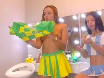 Chaturbate Private Sex Chat of petitestrawberry18