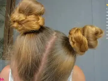 Chaturbate Live Sex Cam of tiny__alice