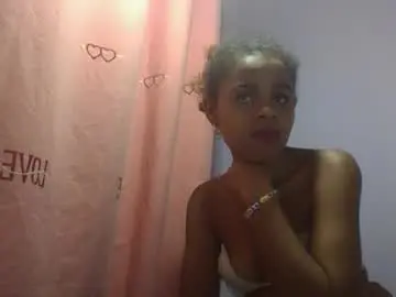 Chaturbate Watch Live Sex Cams of delphineee