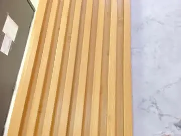 Chaturbate Watch Live Sex Cams of isisleroy