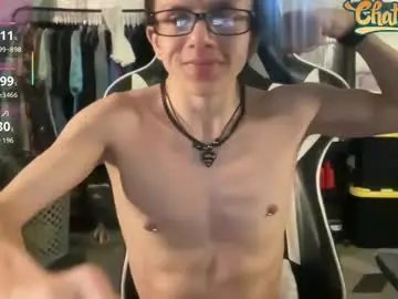 Chaturbate Watch Live Sex Cams of robertcicijr21