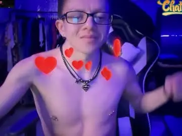 Chaturbate Live Porn of robertcicijr21