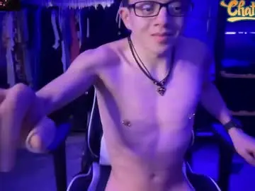 Chaturbate Free Live Porn of robertcicijr21