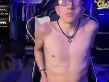 Chaturbate Live Sex of robertcicijr21