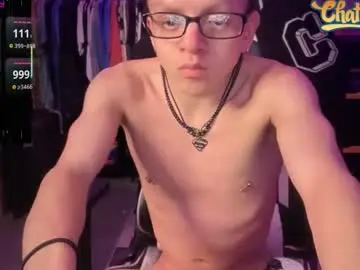 Chaturbate Live Porn of robertcicijr21