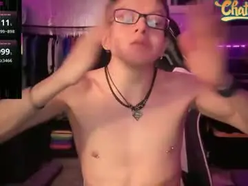 Chaturbate Nude Webcam of robertcicijr21