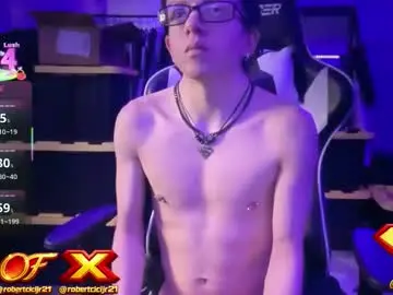 Chaturbate Live Sex Cam of robertcicijr21