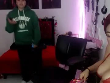 Chaturbate Watch Live Sex Cams of madyson_1998