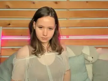 Chaturbate Live Sex Cam of lauraellinss