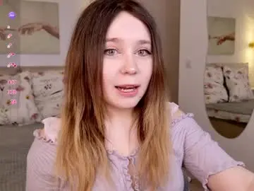 Chaturbate Live Sex Cam of shiny_bell