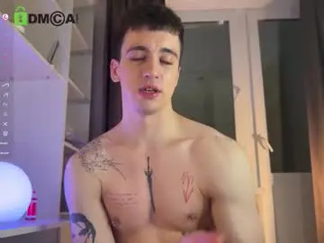 Chaturbate Best live sex cam show of adampolerno