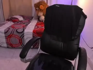 Chaturbate Adult Webcam of aron_boyy