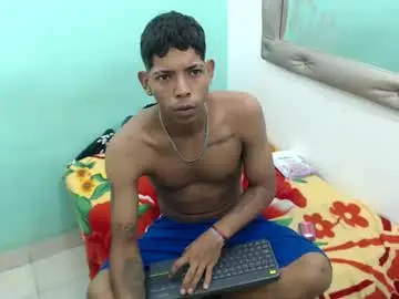 Chaturbate Watch Live Sex Cams of couple_sex22