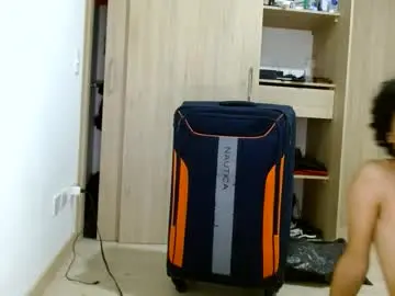 Chaturbate Watch Live Sex Cams of isidroglasc