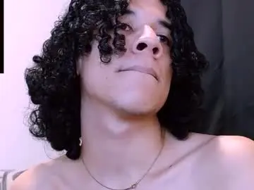 Chaturbate Watch Live Sex Cams of isidroglasc