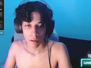 Chaturbate Watch Live Sex Cams of isidroglasc