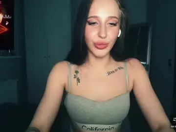 Chaturbate Adult Webcam of aliceturnon