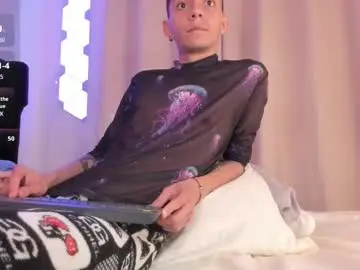 Chaturbate Sex Cam of cameron_lyra