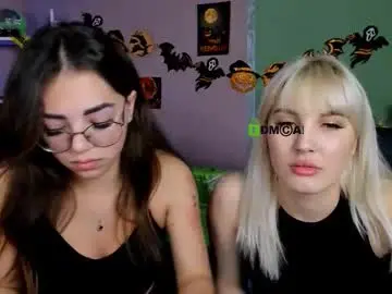 Chaturbate Nude Webcam of luna_blooming