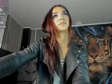 Chaturbate Live Sex Cam of nikol_rang__