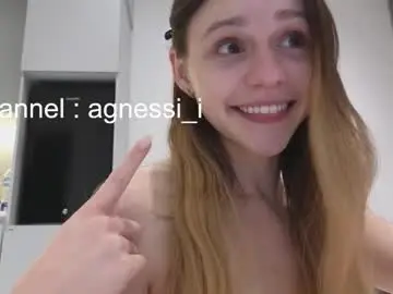 Chaturbate Live Porn of agnessi_