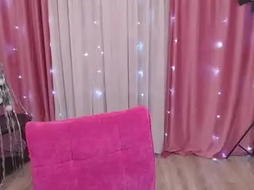 Chaturbate Live Sex of ariella_meow246